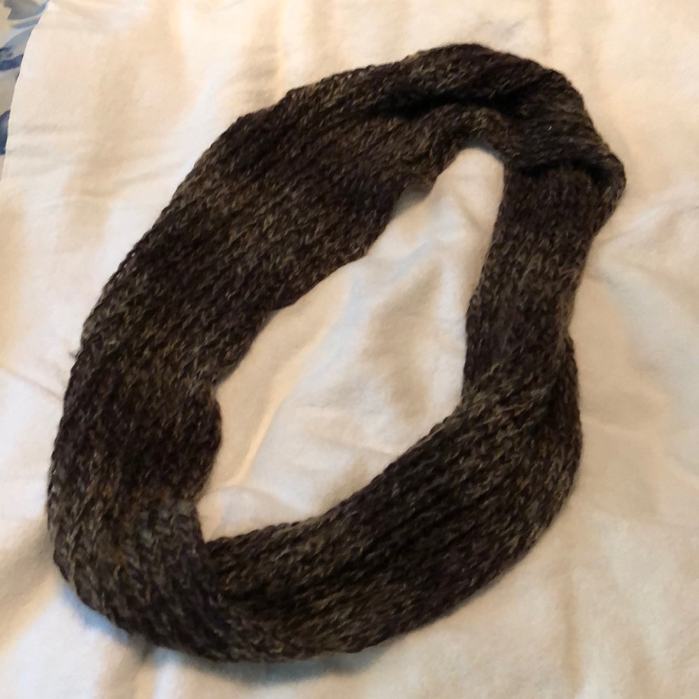 Brown/beige infinity scarf